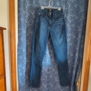 Levi's Women's Dark Blue Skinny Jeans